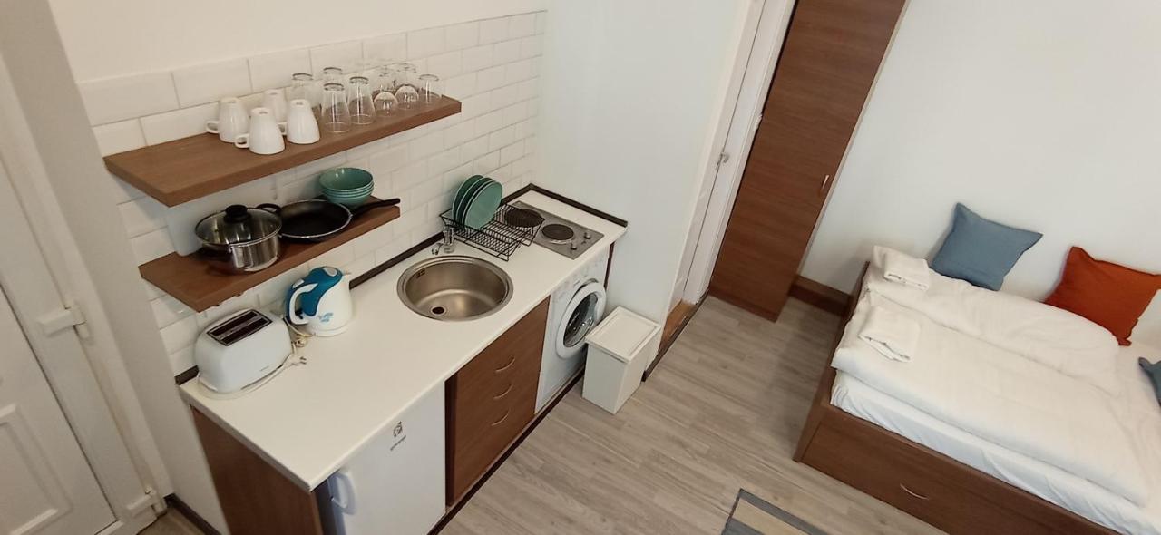 Osvat Apartments Boedapest Buitenkant foto