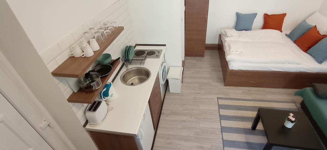 Osvat Apartments Boedapest Buitenkant foto
