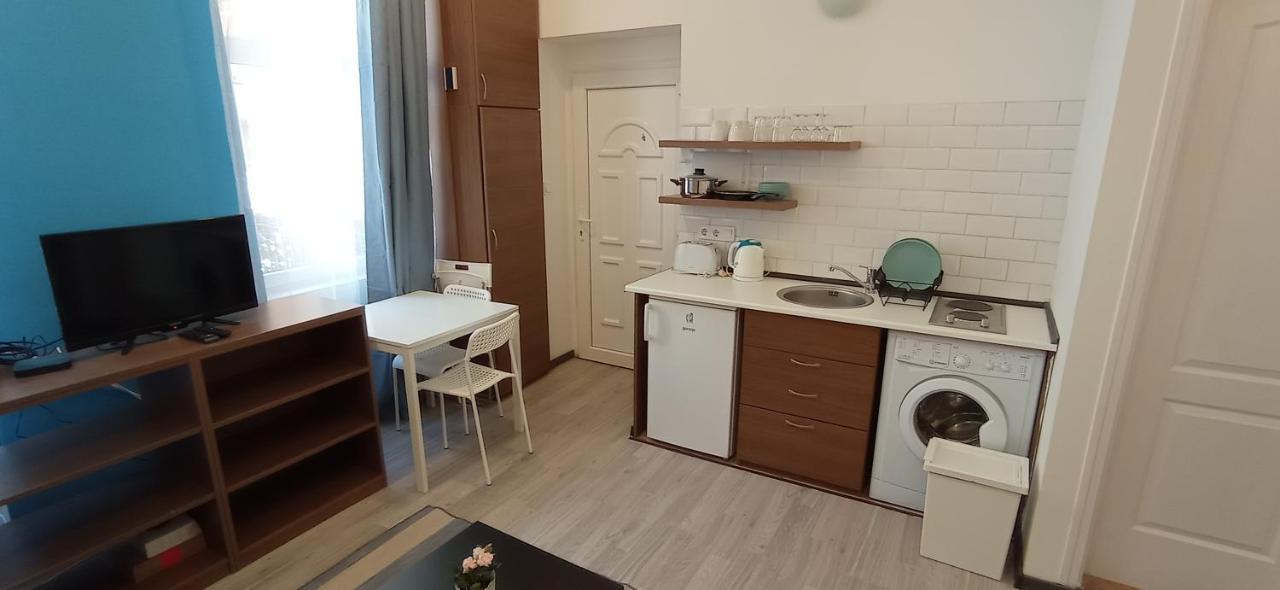 Osvat Apartments Boedapest Buitenkant foto